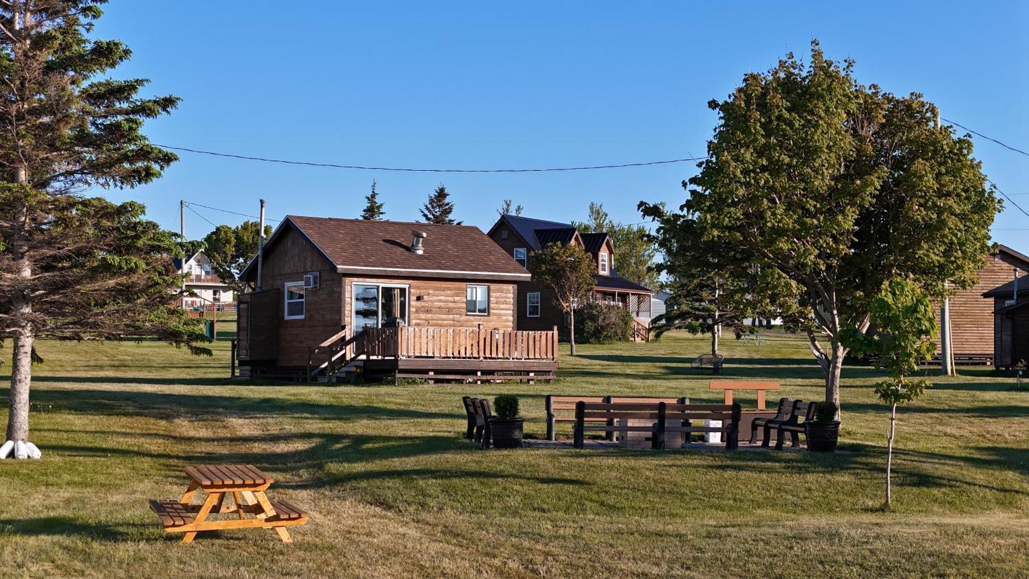 Cavendish Country Inn & Cottages Exterior photo