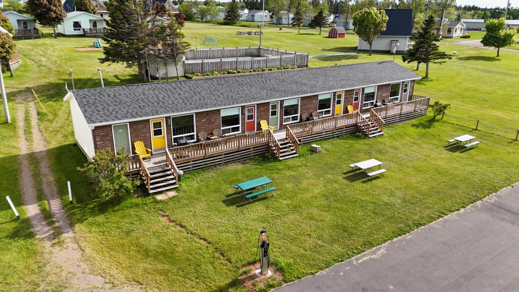 Cavendish Country Inn & Cottages Exterior photo