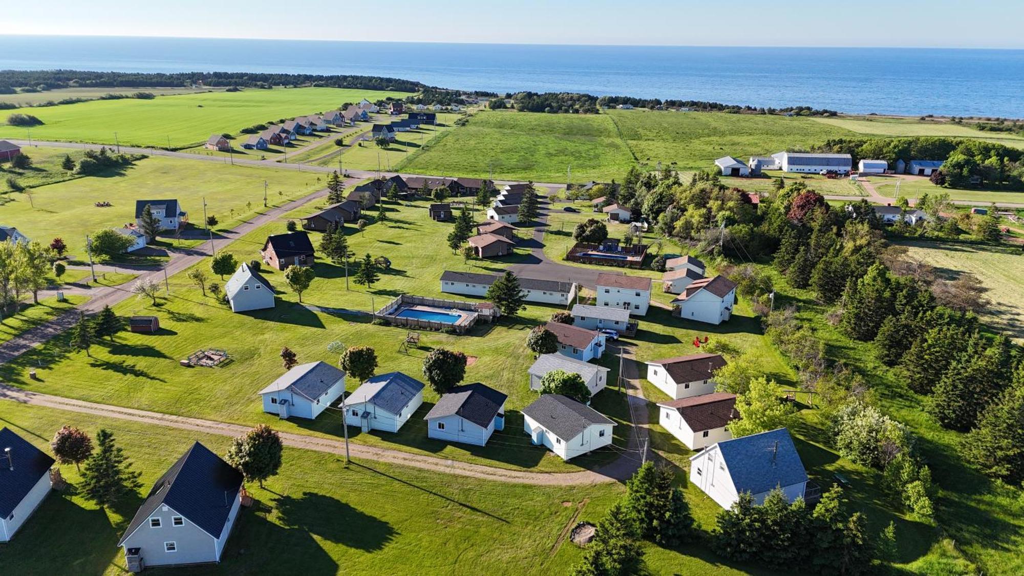 Cavendish Country Inn & Cottages Exterior photo